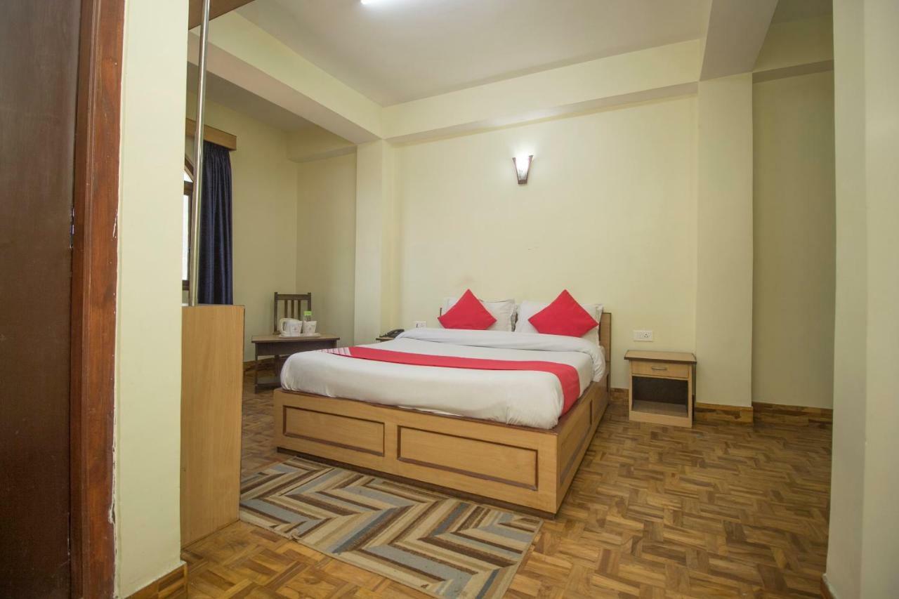 Oyo 28754 The Sunrise Residency Hotell Gangtok Exteriör bild